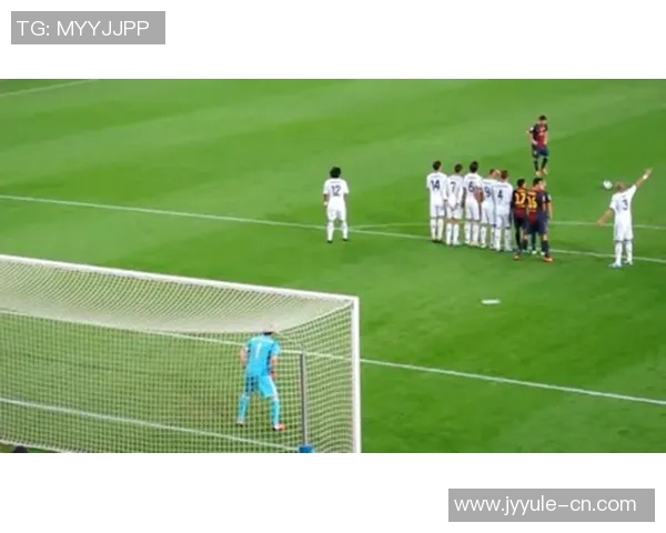 杜蕾斯携手足球球星手雷打造创意配置引发球迷热烈关注